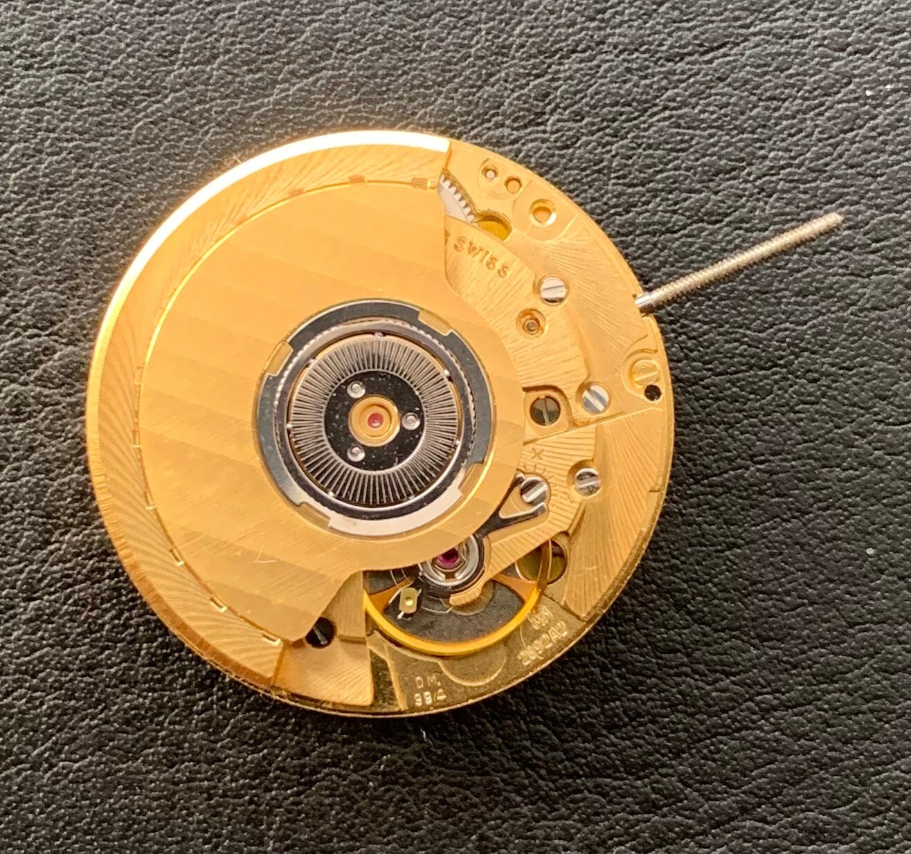 GENUINE ETA 2892a2 AUTOMATIC MOVEMENT GMT + POWER RESERVE SWISS SOPROD 9035