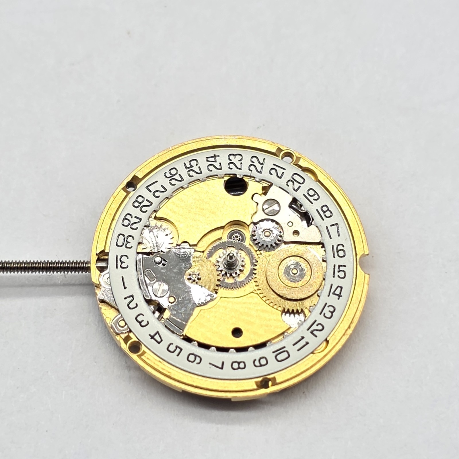 10 Tag Heuer Watch Movements Swiss V8 7 Jewels 17mm Parts Or Repair #S33