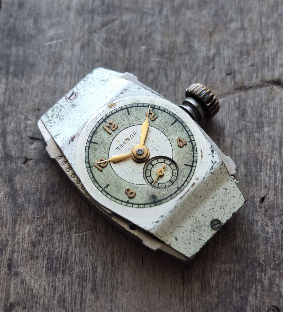 Vintage watch movement Zvezda 15 jewelry Soviet working movement