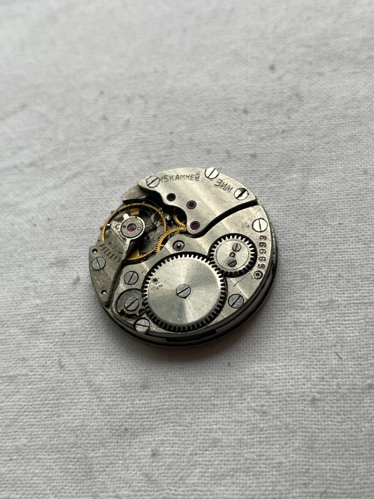 Pobeda ZiM USSR -movement for mens watch AS IS , lot080