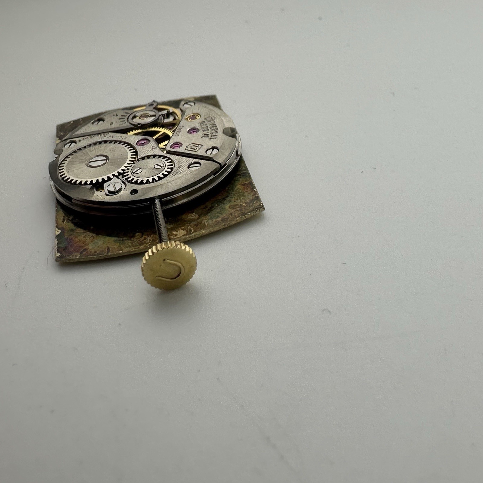 UNIVERSAL GENEVE Cal.42 MANUAL WIND SWISS MOVEMENT & DIAL – Working