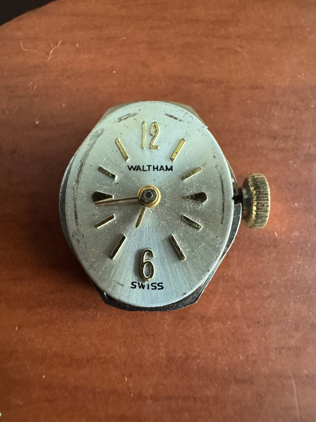 VINTAGE LADIES WALTHAM WRIST WATCH MOVEMENT CAL ST 69-21 KEEPING TIME