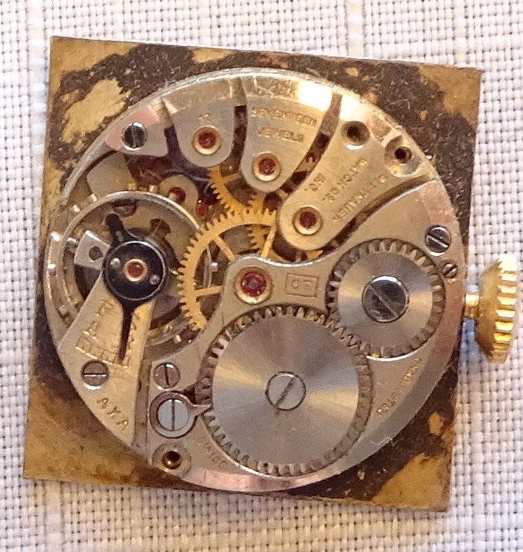 Wyler Wristwatch Movement 17J Vintage 8T Parts or Repair