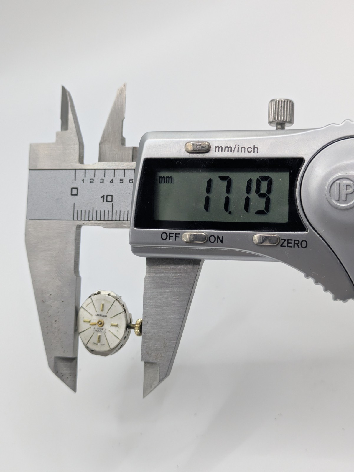 AS 1677 Excalibur Watch Movement 21J Incabloc Swiss 17.19mm Parts