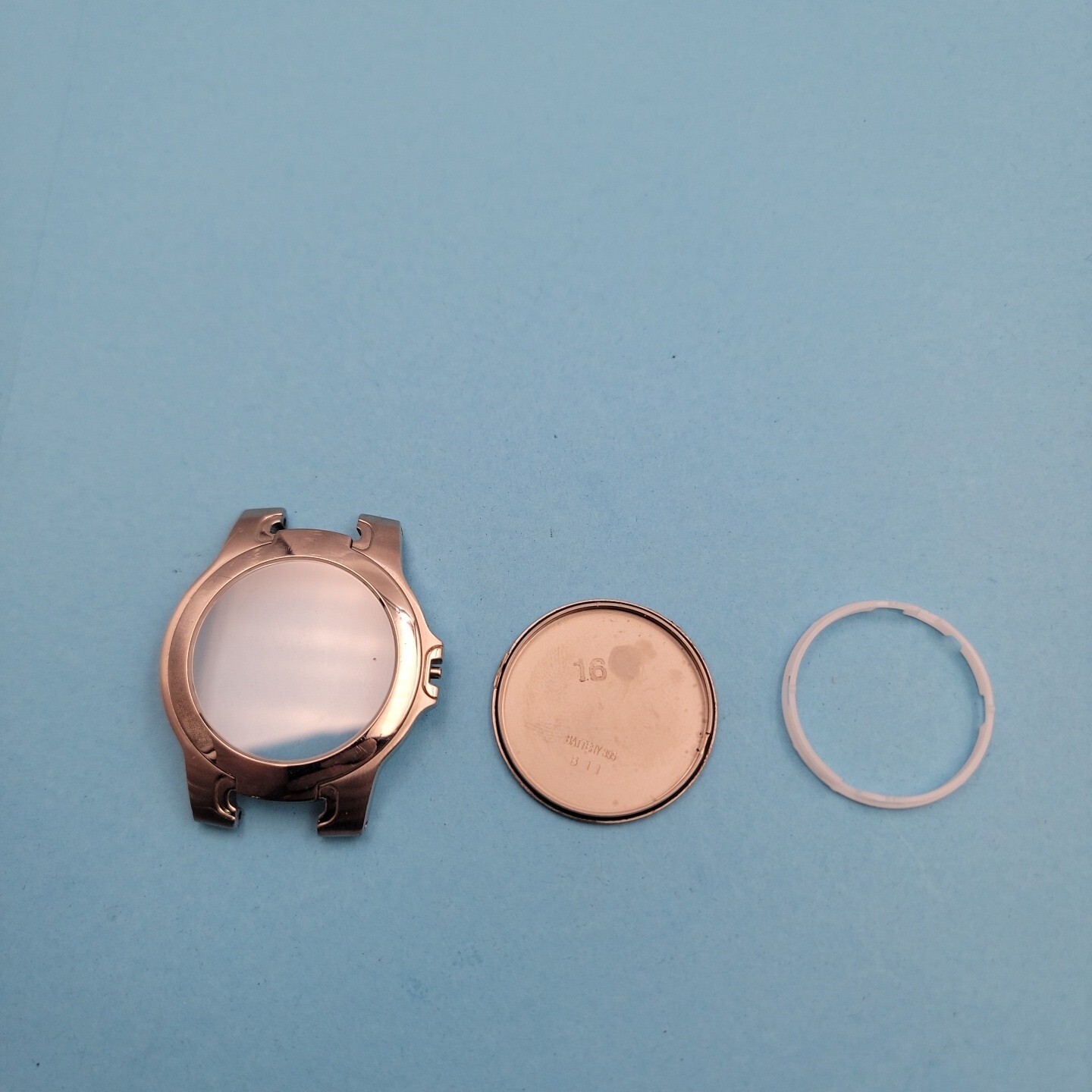 Movado 84.G1.1898 Complete Case With Back Movement Holder And Crystal