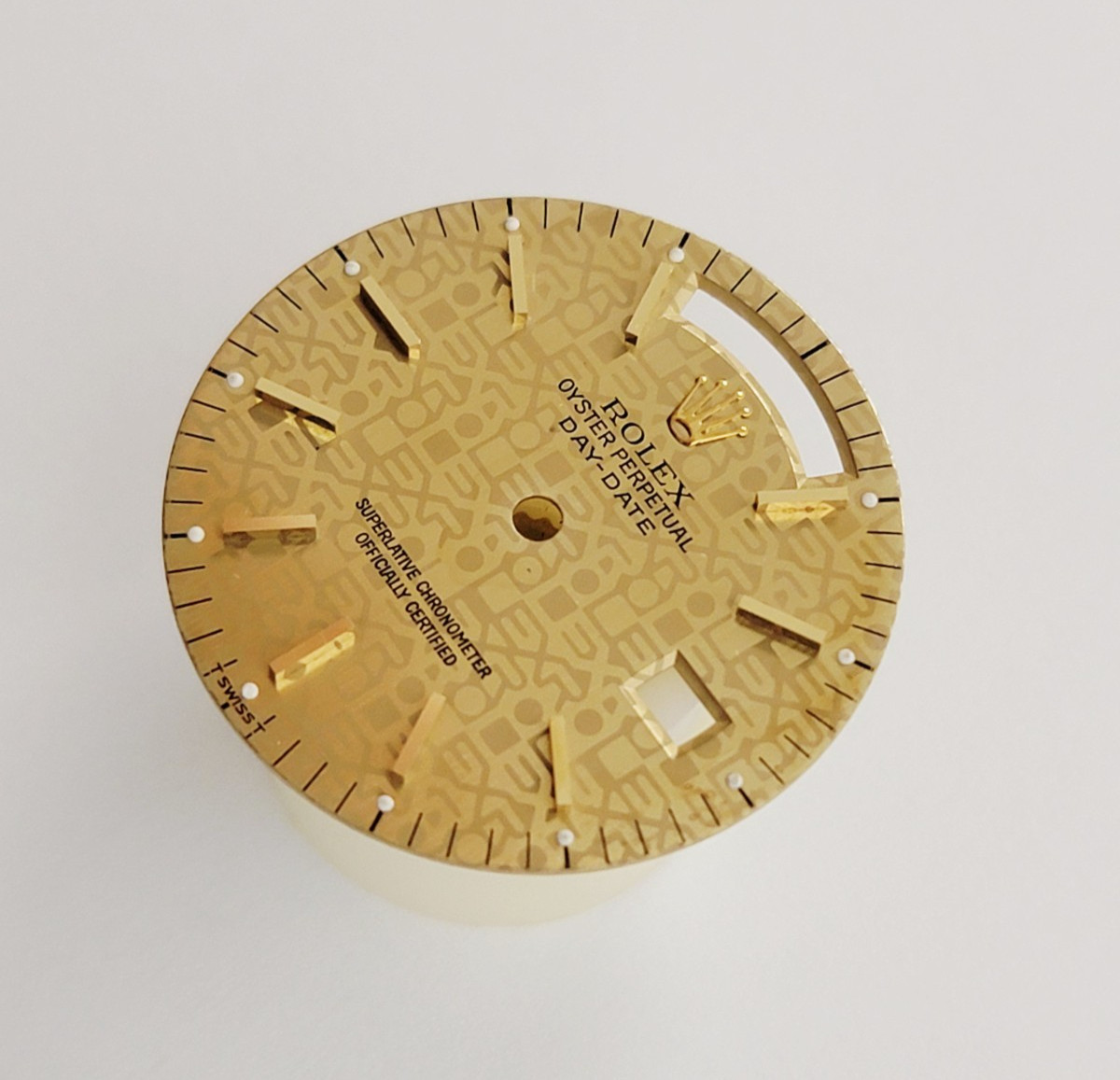 Genuine Factory Rolex Anniversary Champagne/Gold Dial 36mm Day-Date 18038, 18238