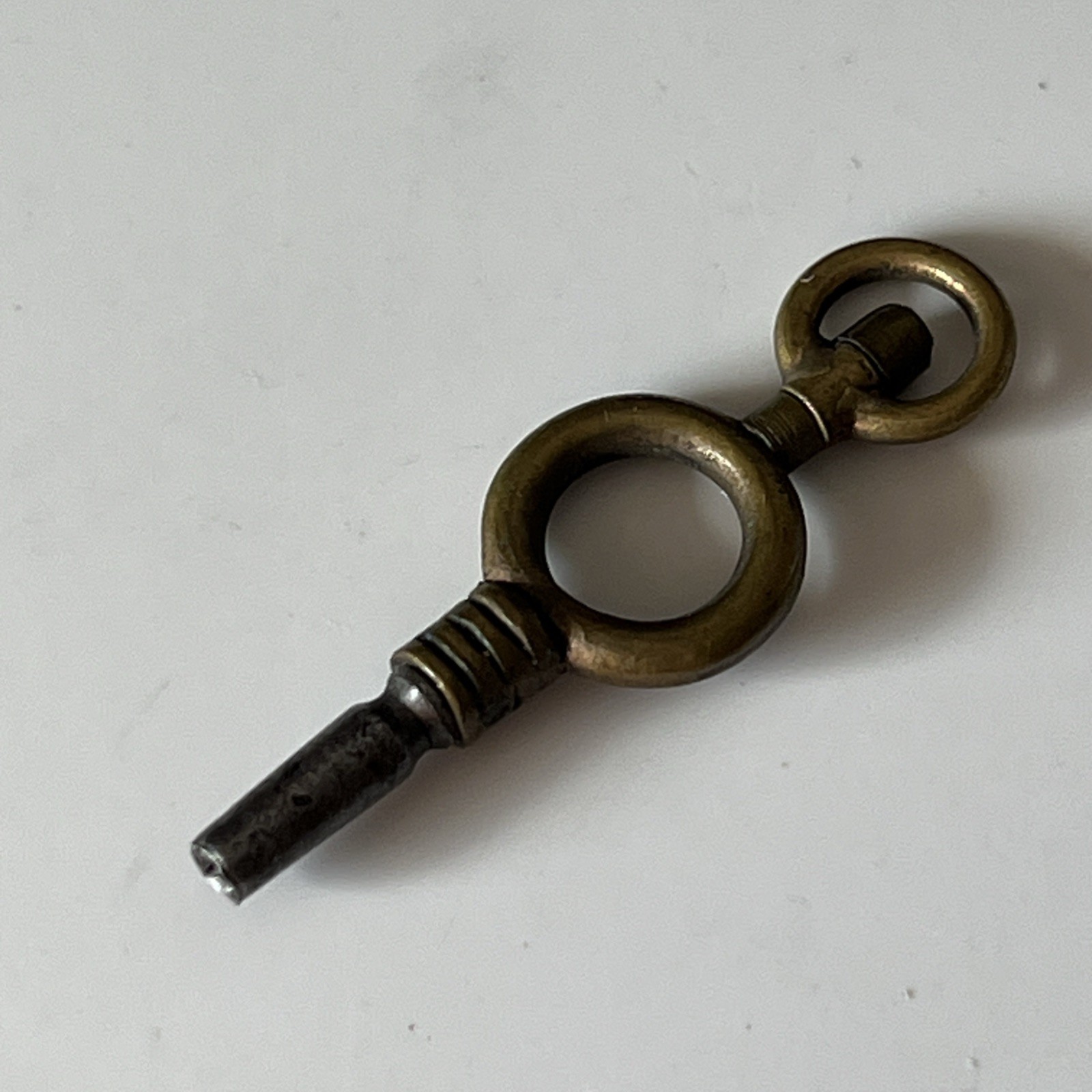 Antique Brass Wind Up Pocket Watch Key Collectable Timepiece Tool.