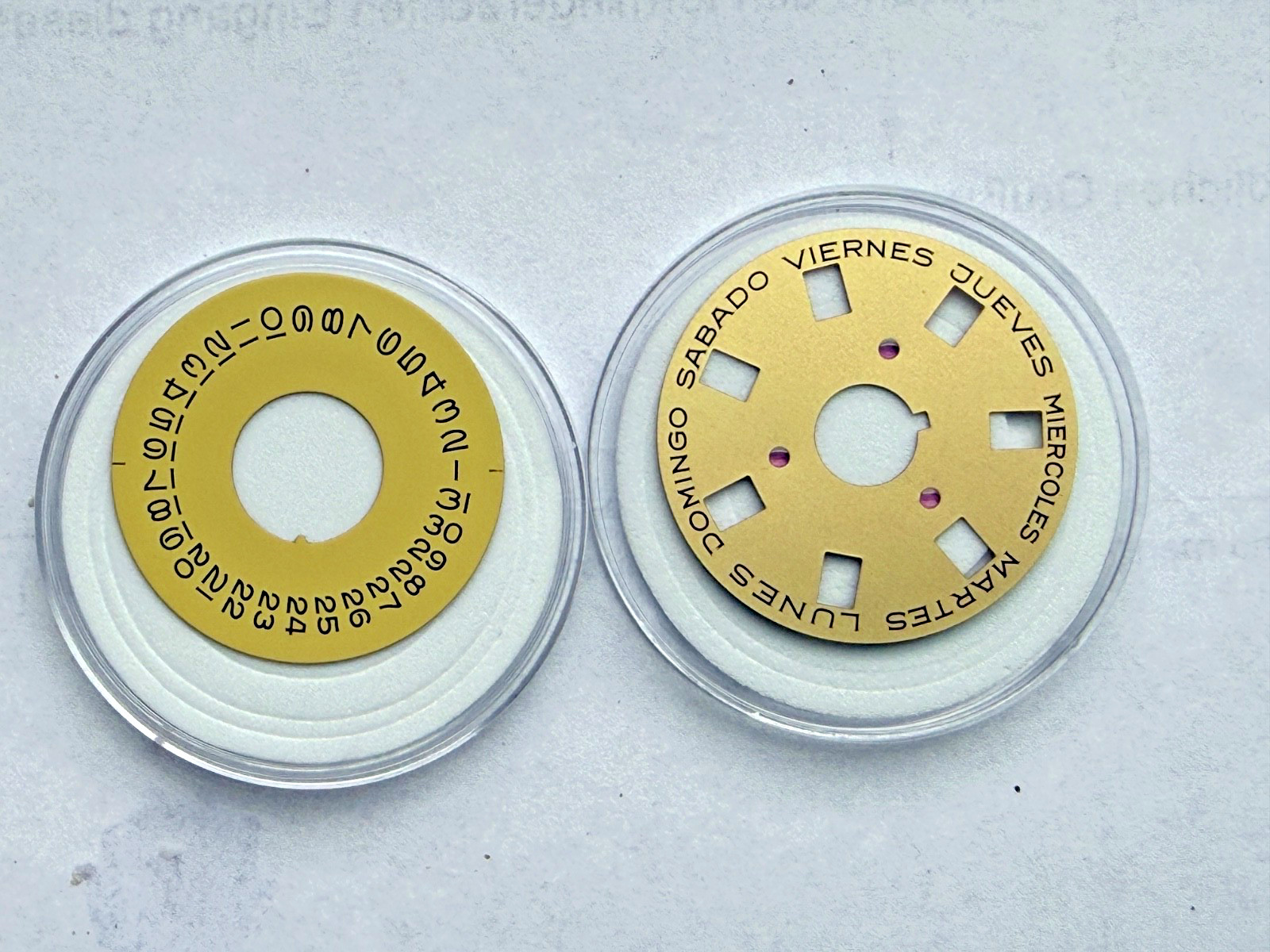 Genuine Rolex 1555 1556 Caliber Spanish Beige Watch Day Date Disc new condition