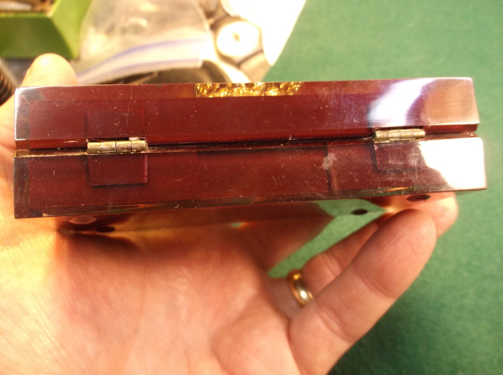 FANTASTIC VTG “LADY ELGIN 21 JEWELS, TOWN & COUNTRY” WRISTWATCH BOX, BURGUNDY