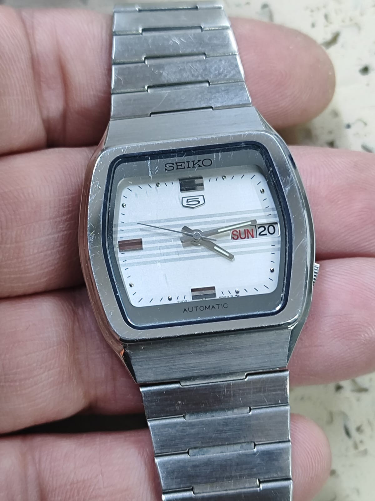 1982s – Seiko NOS Rare Vintage Seiko 5 Automatic 7009-5450 Silver Dial Working