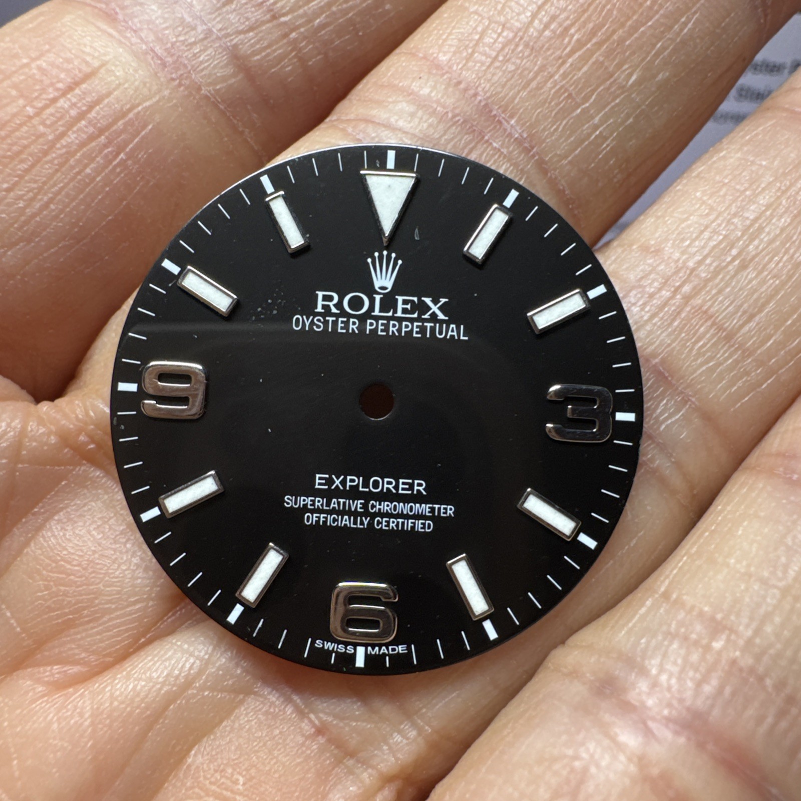 ROLEX Rare Dial OYSTER Perpetual Explorer 39 MM ref. 214270 good condition