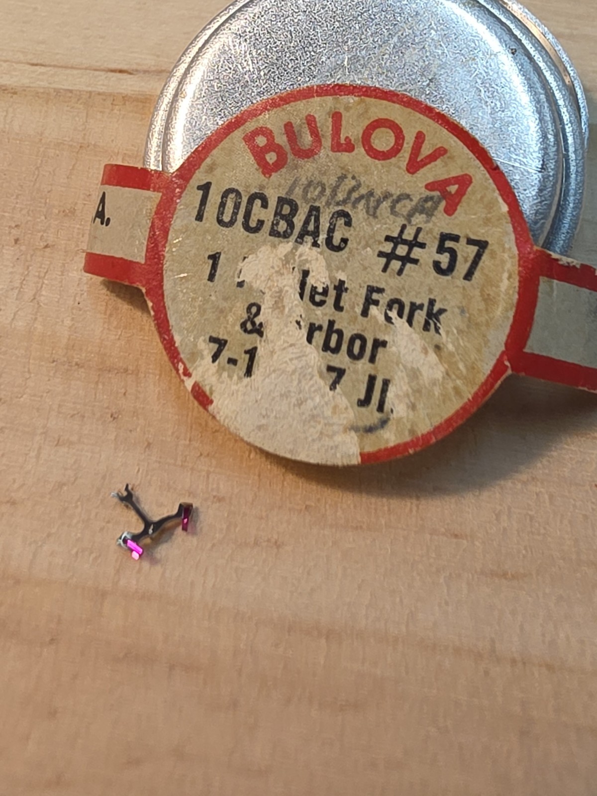 Vintage NOS Bulova 10CBAC 10BNCH P/N 57 Pallet Fork W/Arbor Parts Spares Repairs