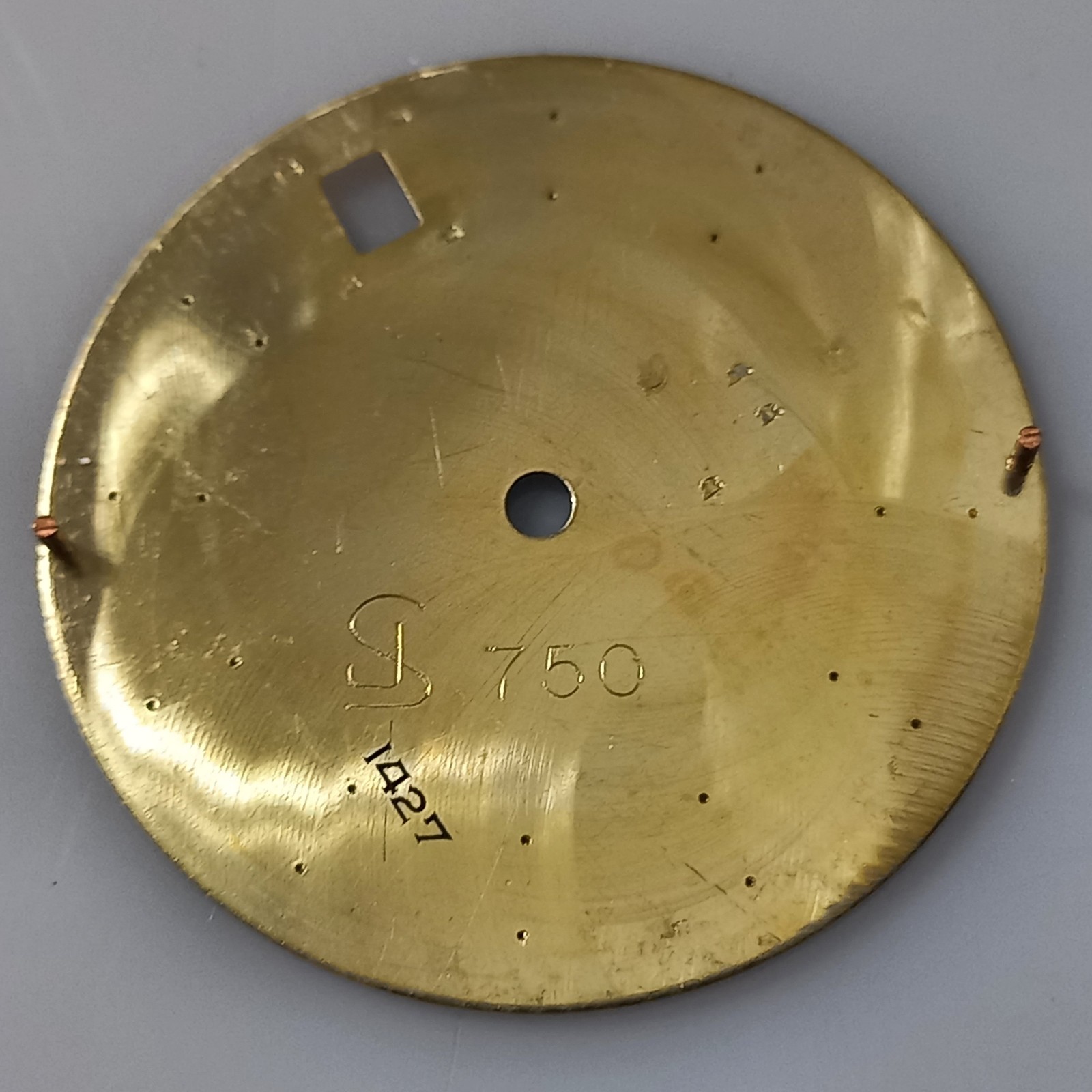 18K OMEGA CONSTELLATION DIAL + SET HANDS FOR CAL 1011 – 3.8 G 18K / 27.4 MM