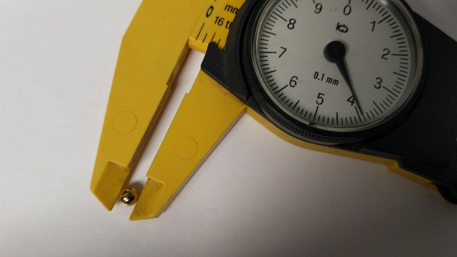 Swiss Made CROWN for OM waterproof CROWN YELLOW 4.0mm x 2.0 T10W 1/2 BALL NEW