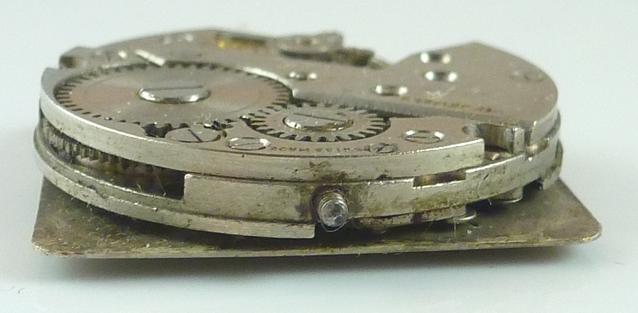 Unbranded Swiss Mechanical Wristwatch Movement – Parts / Repair