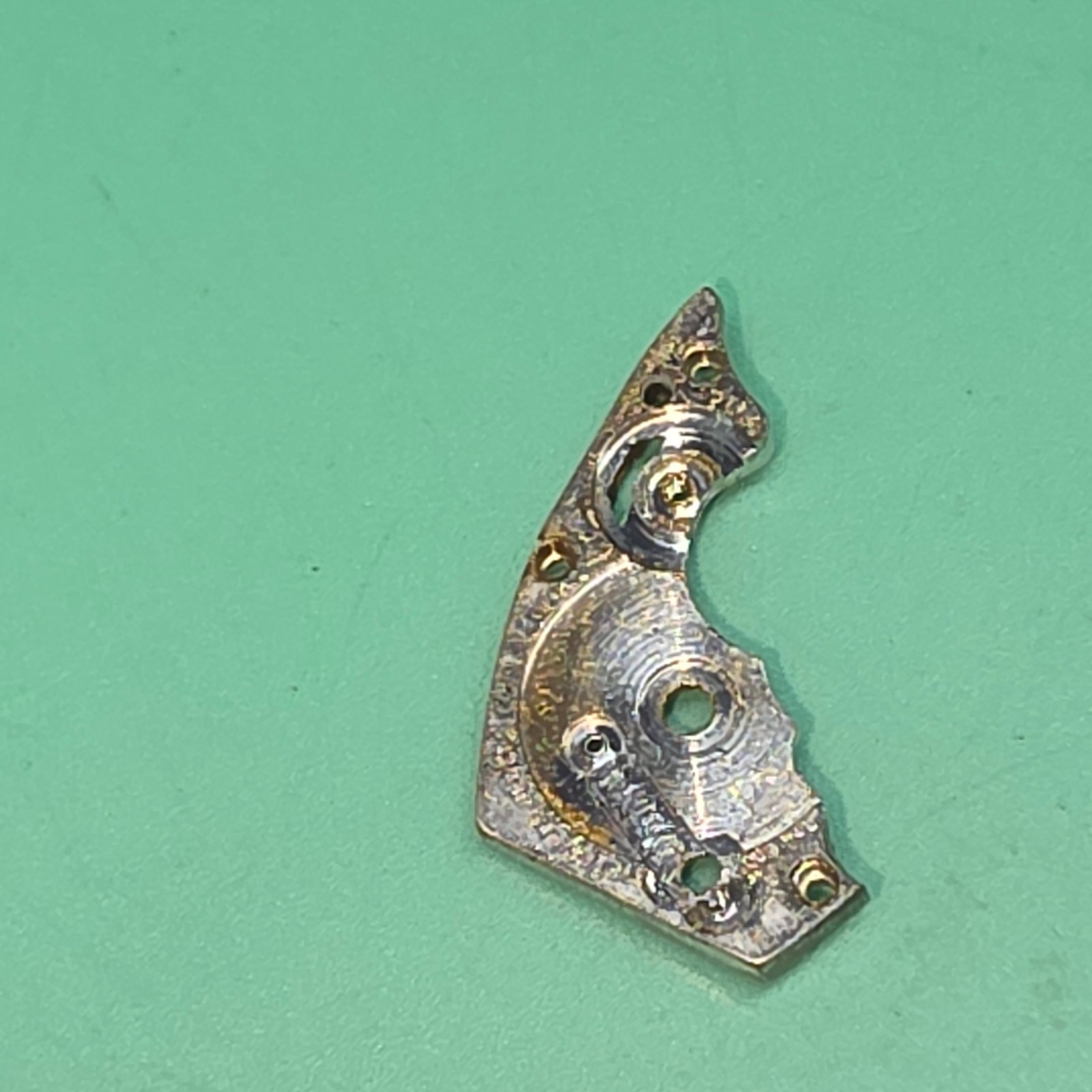 Barrel Bridge Bulova Cal. 6AF Original Watch Part /W84