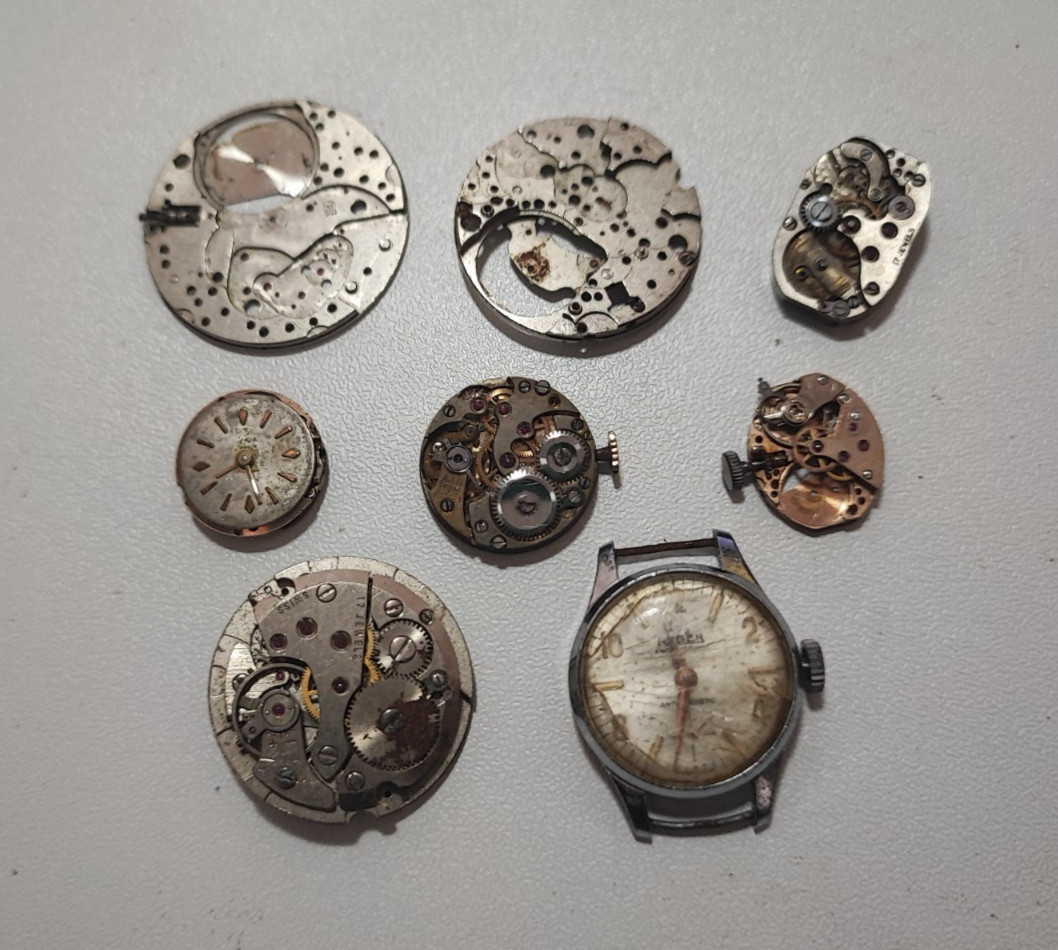 mix AS Watch Main Plate movement lot as 1791/93 AS 1726 AS 1677 AS 46 others