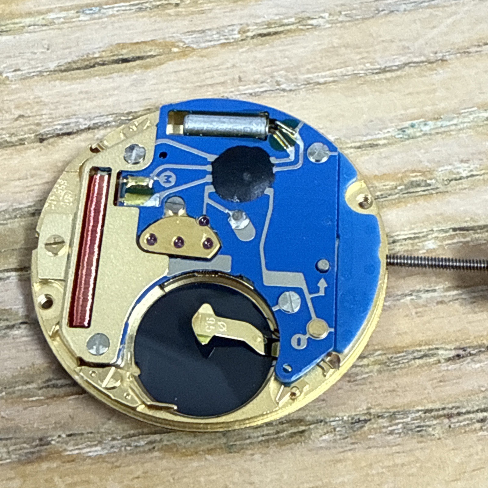 ETA 955.412 Date at 3 and 2 Hands Watch Movement Quartz. Price For 1 PC