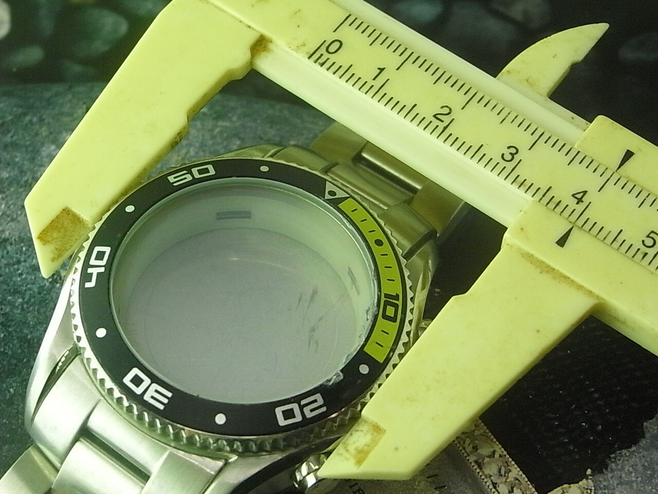 Defective NOS 40MM ESQ BY MOVADO DIVER CASE WITH 22MM SS WATCH BAND BRACELET