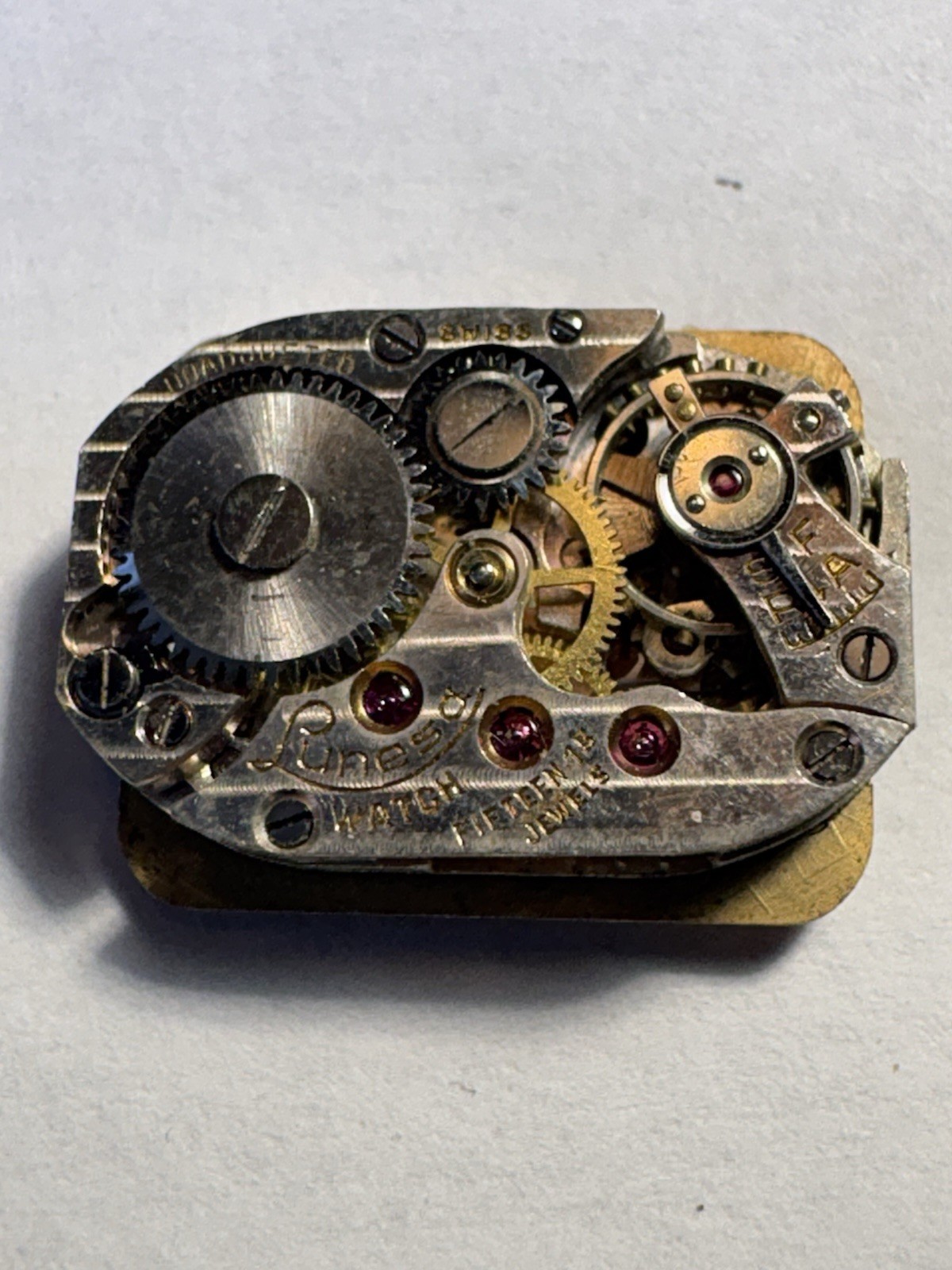 Lunesa Movement 15 Jewels, Good Balance, Not Running, For Parts