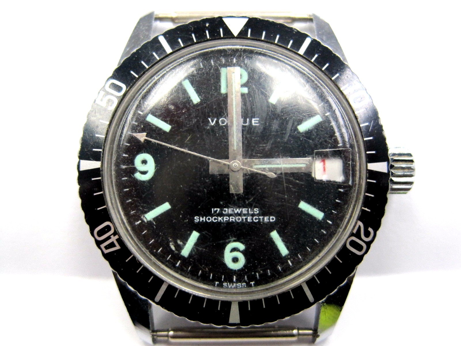 Antique Gents Vogue Date Stainless Steel Wrist Watch 29 mm, 17 jewels 5ATM
