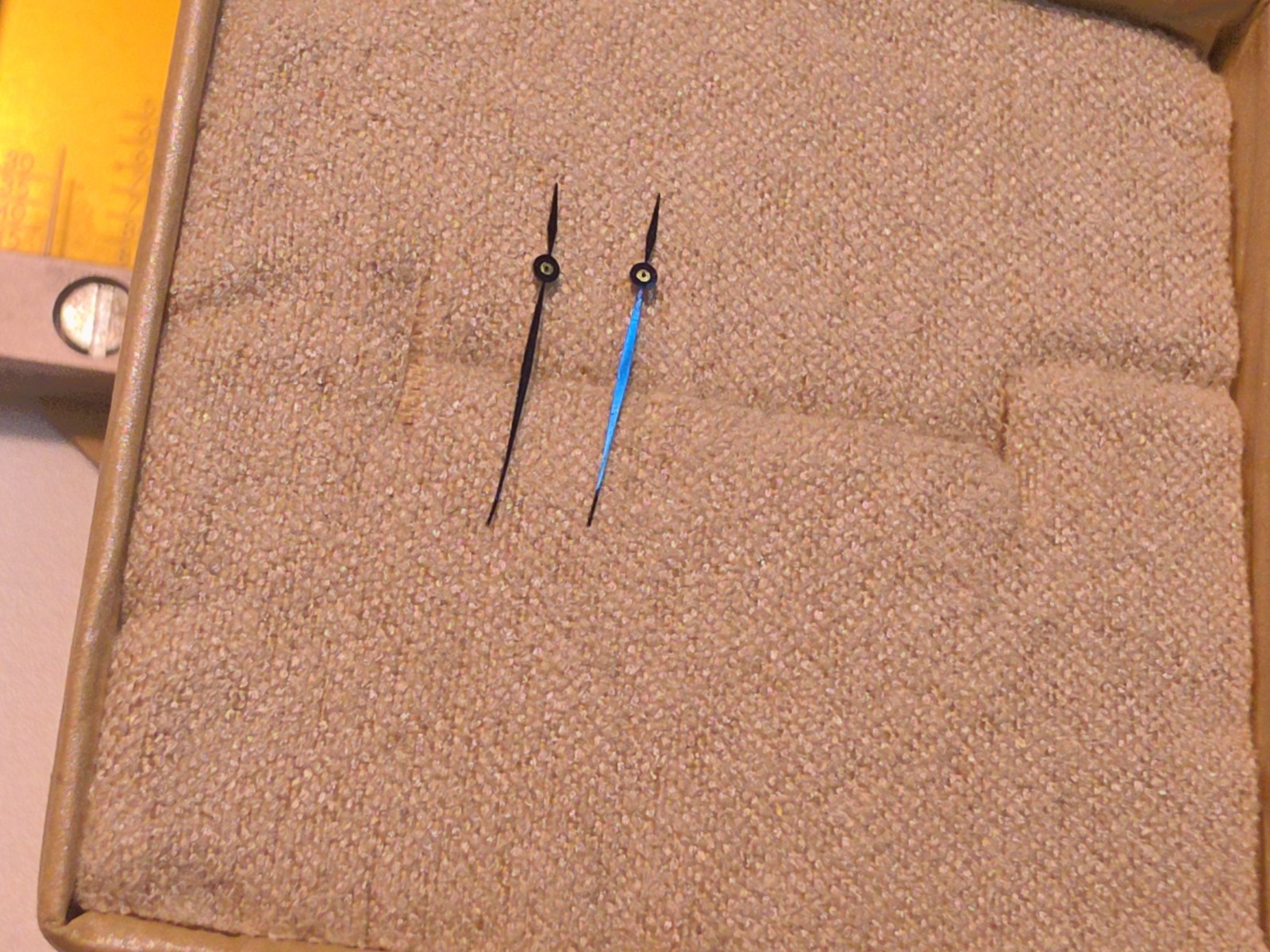 Lot Of 2 Vintage NOS Fancy Deep Blue Sweep Seconds Center Second Hands