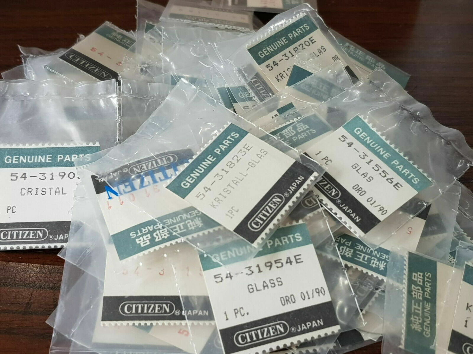 NOS Original Citizen Crystal 54-xxxx 54-YXX 54-HXX MODELS ON LIST Blue package.