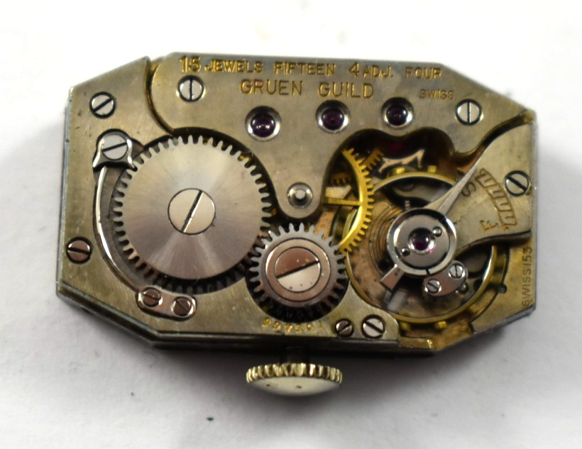 Vintage Gruen Guild Manual Wind 15J 153 Wrist Watch Movement lot.wn