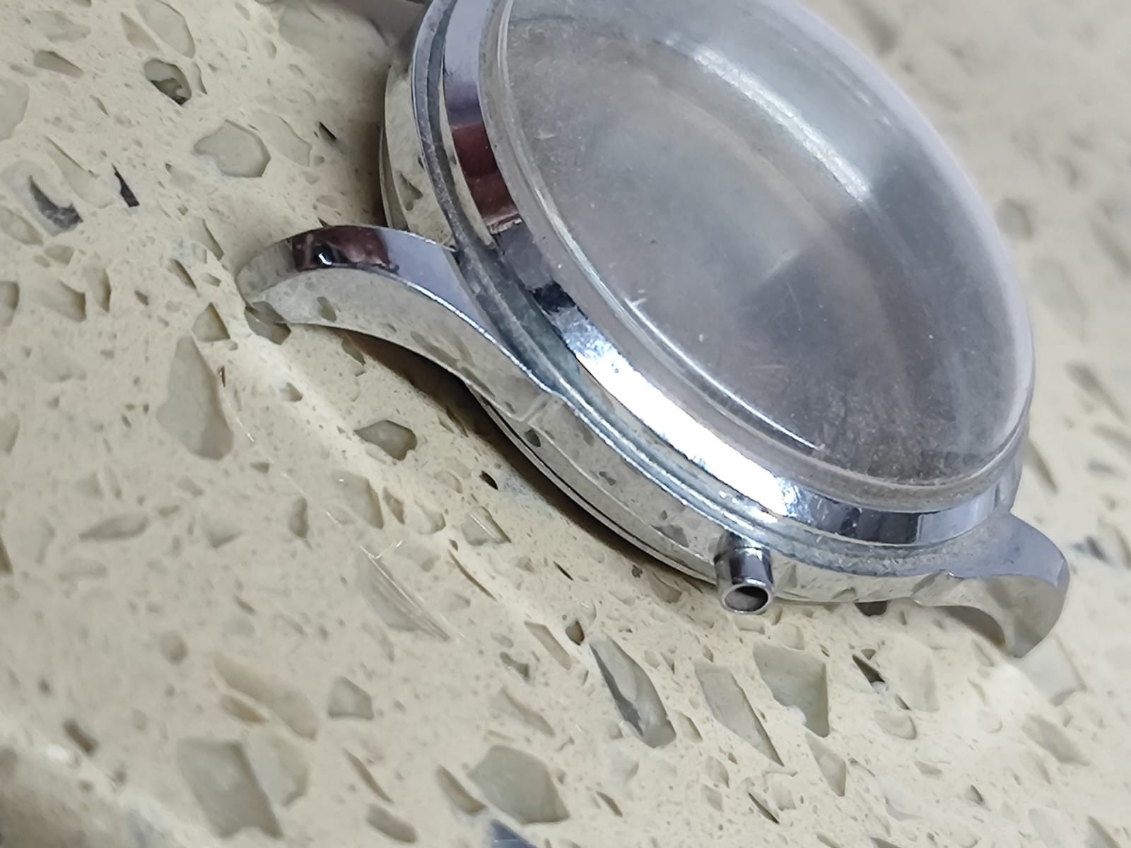 1965 Vintage CASE WATCH SWISS Made 34MM Fancy leg NOS