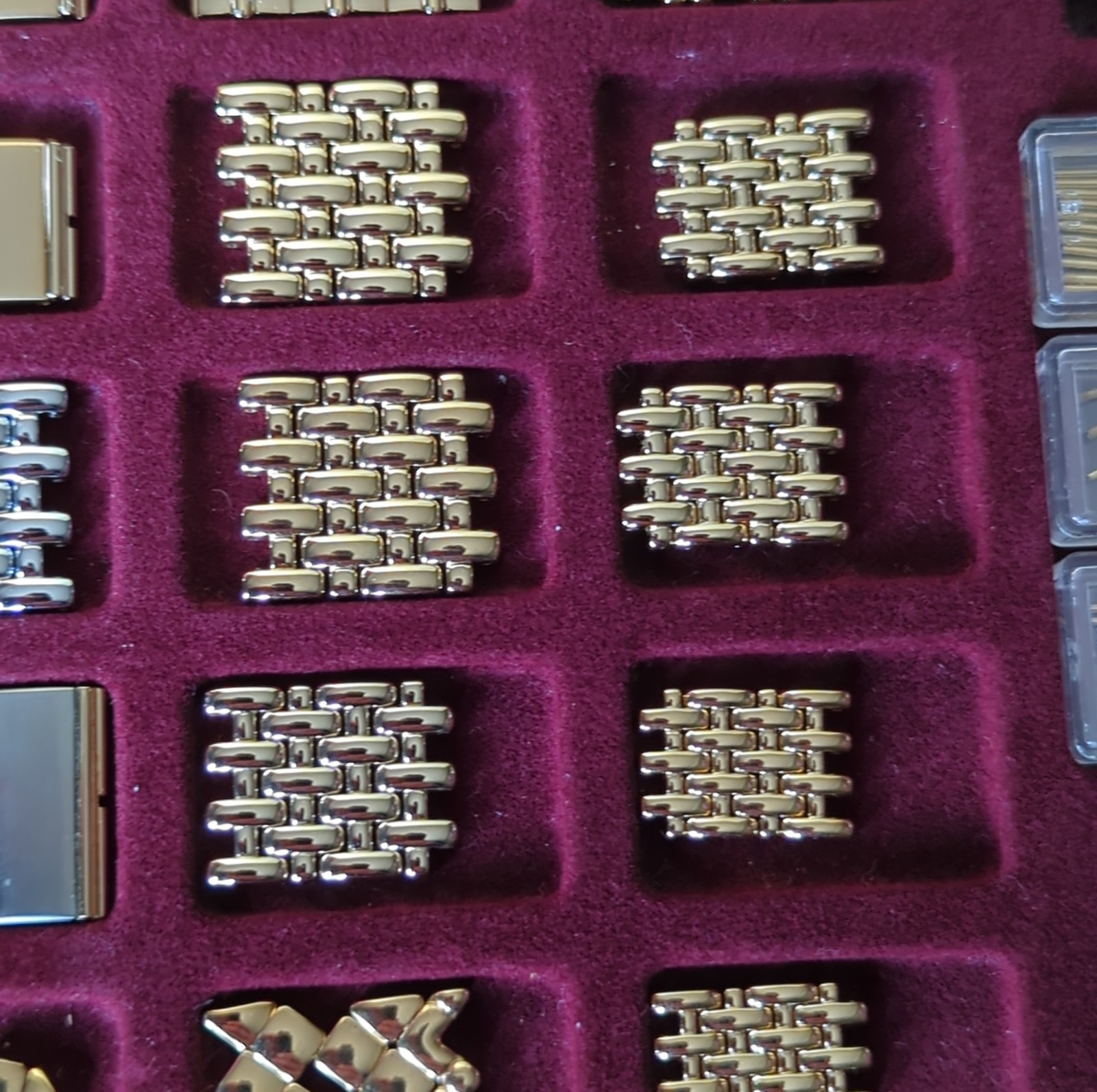 Raymond Weil Comprehensive Watch Bracelet Link Kit Mens and Ladies Circa 1990