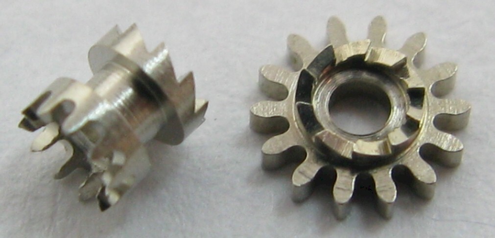 AS ST 1686 1786 1194 … watch parts clutch #407 & winding pinion #410