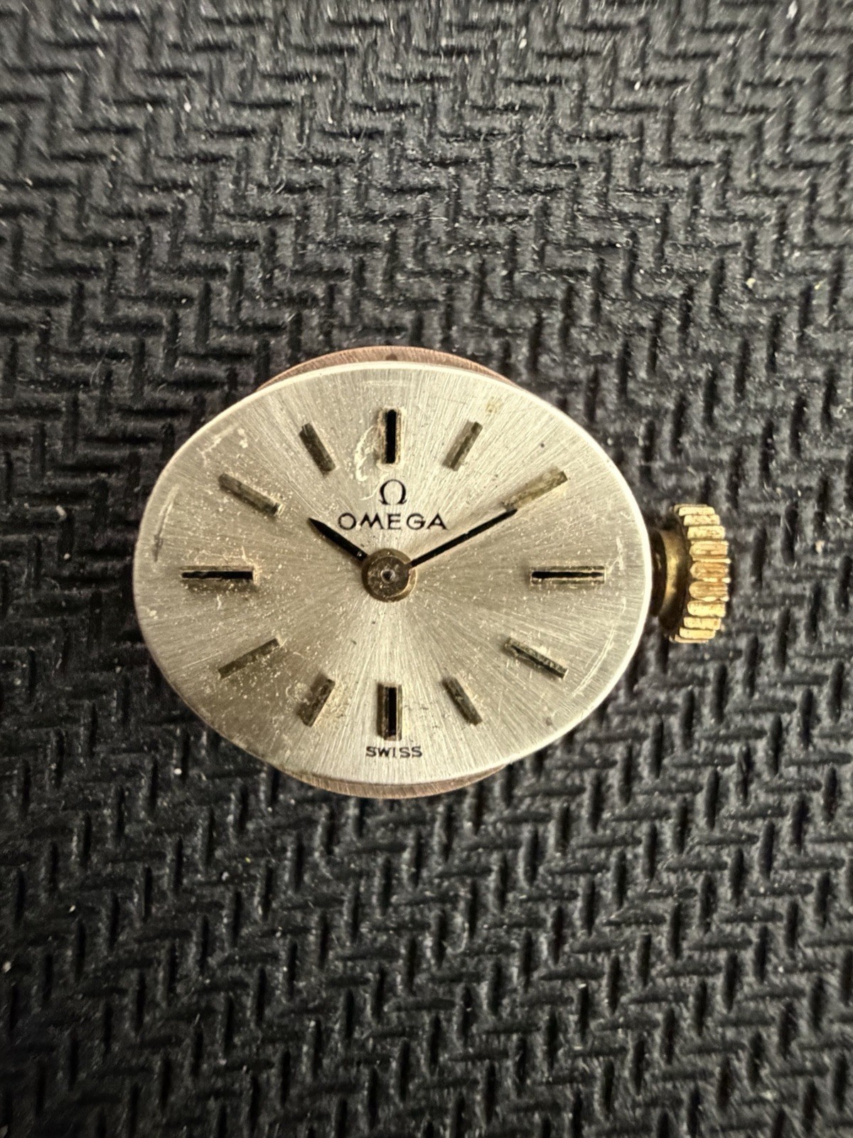 Vintage Omega 484 17J Ladies Watch Movement Running Swiss Caliber