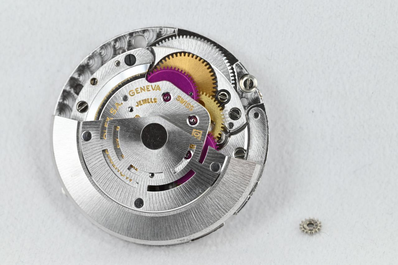 Rolex Wristwatch Complete Movement Calibre 1520 for Submariner 5513 & Others