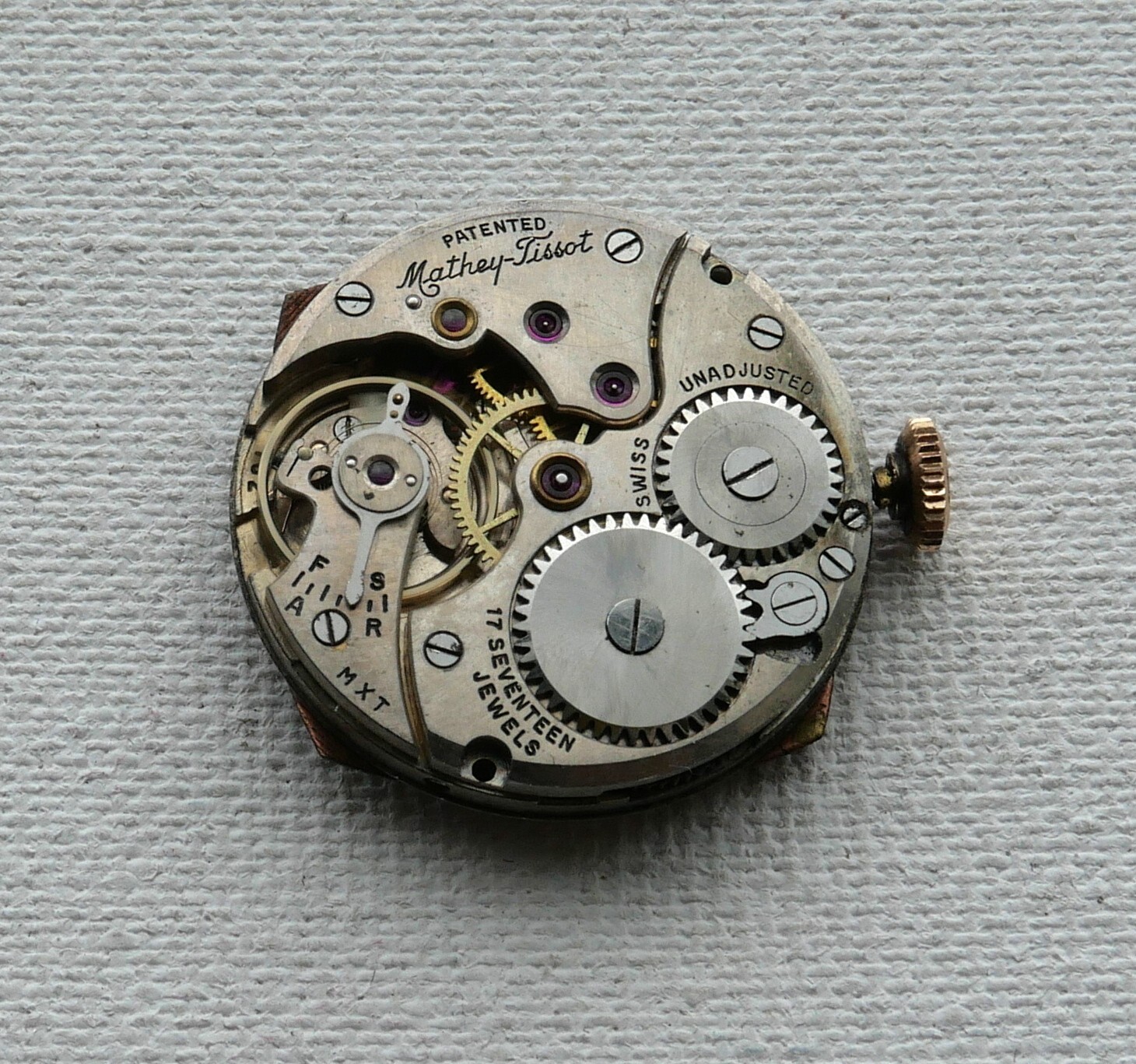 VINTAGE MATHEY TISSOT WATCH CAL.162 MOVEMENT 17 JEWELS FOR PARTS