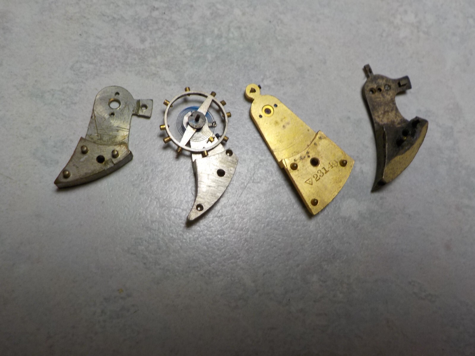 VTG LOT OF POCKET WATCH BALANCE COCKS WATCHMAKER REPLACEMENT PARTS STEAMPUNK #4