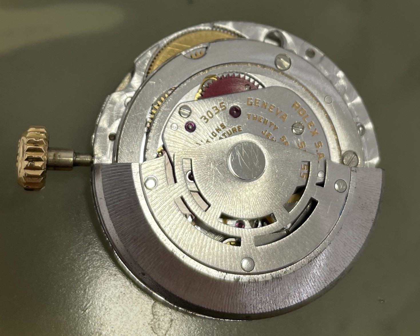 GENUINE ROLEX SERVICED MOVEMENT CAL 3035 COMPLETE WITH AM DIAMOND DIAL & HANDS