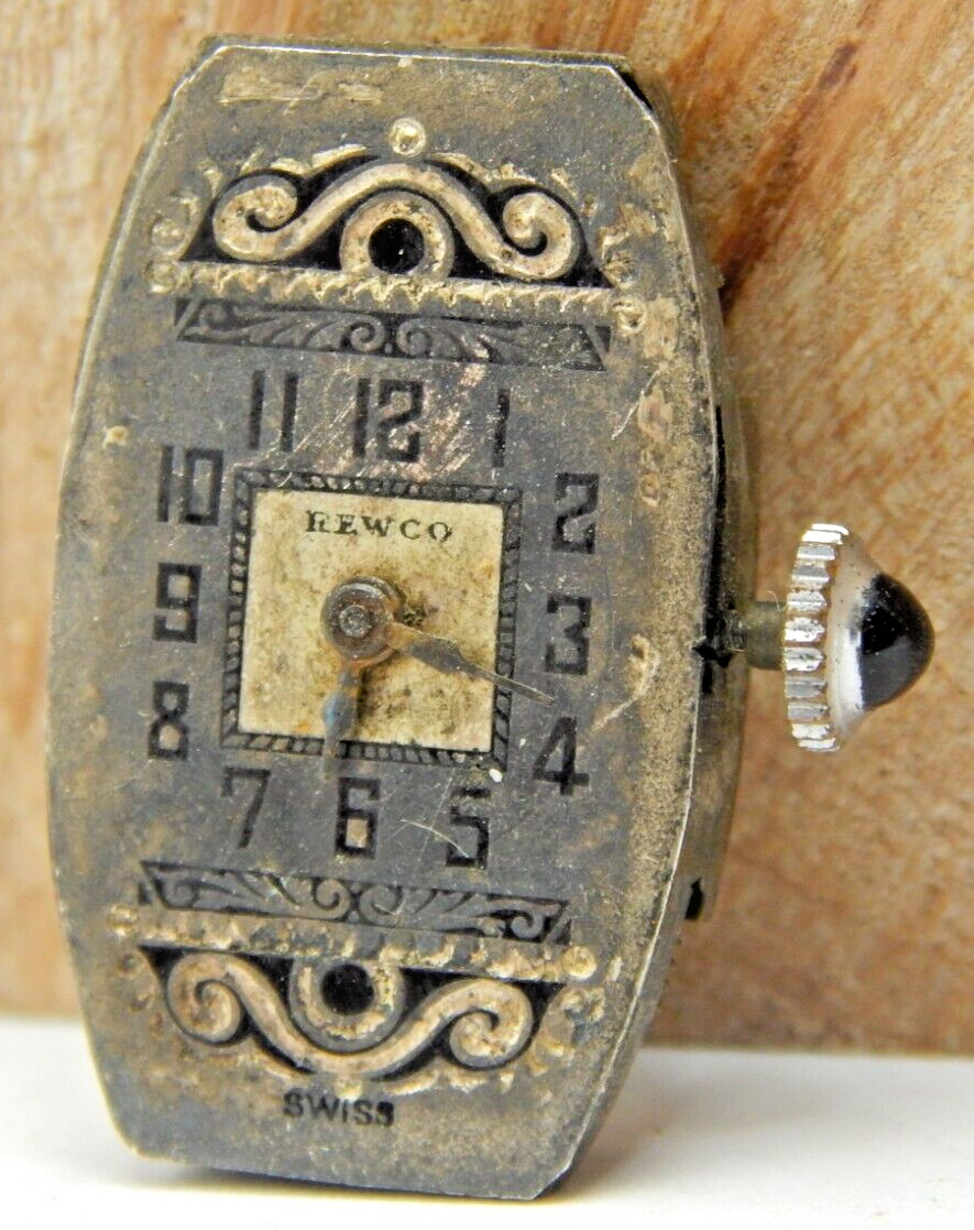 Vintage Reliable watch co 15 jewel 2 adjustment art deco wrist watch movement