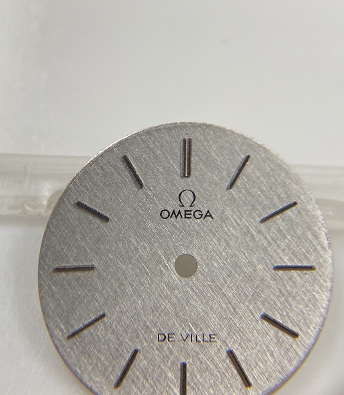 Original Vintage Omega De Ville Caliber 625 Silver Linen 20.8mm Dial