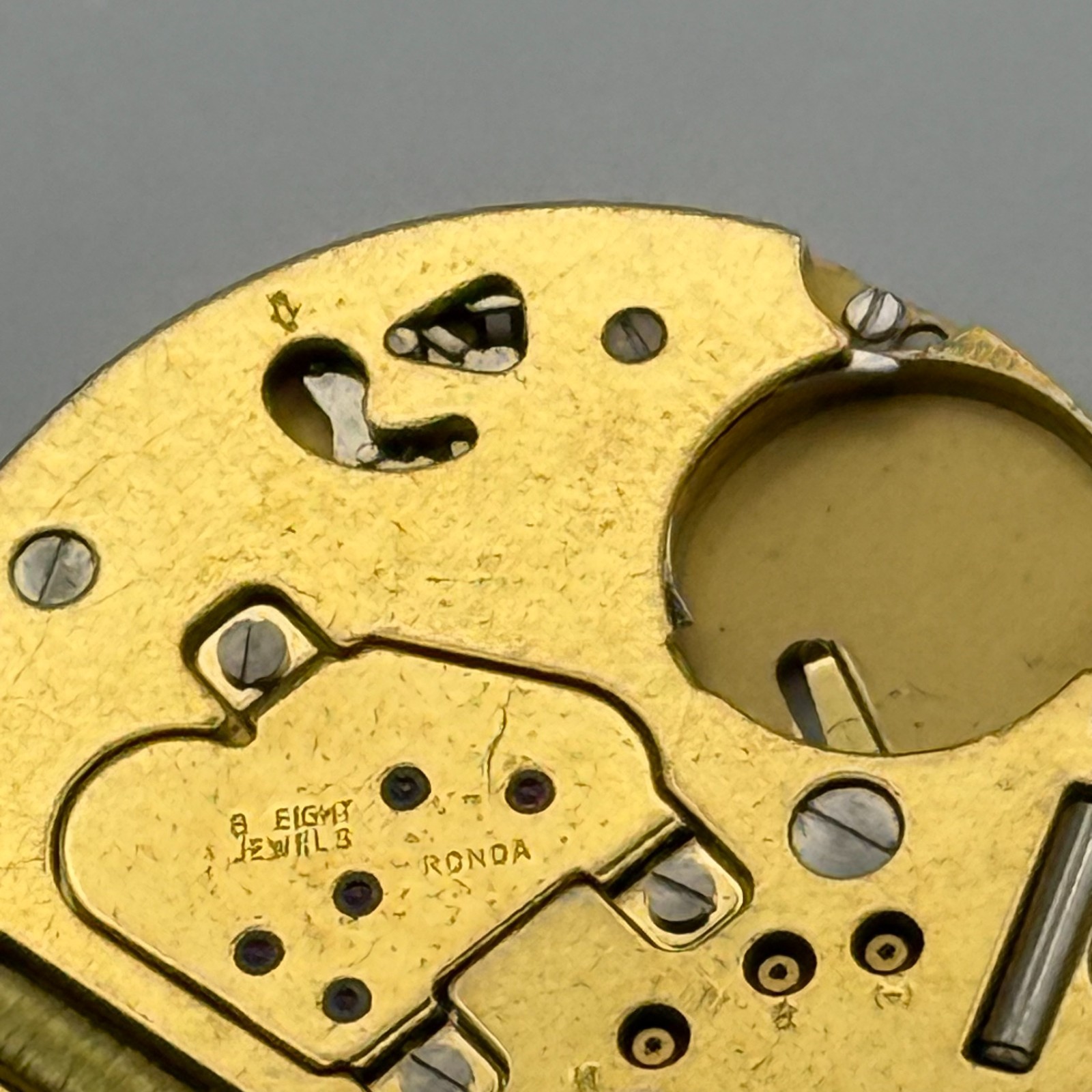 Ronda 1006 Watch Movement Quartz Swiss 8 Jewels Vintage Parts Repair 23.6mm
