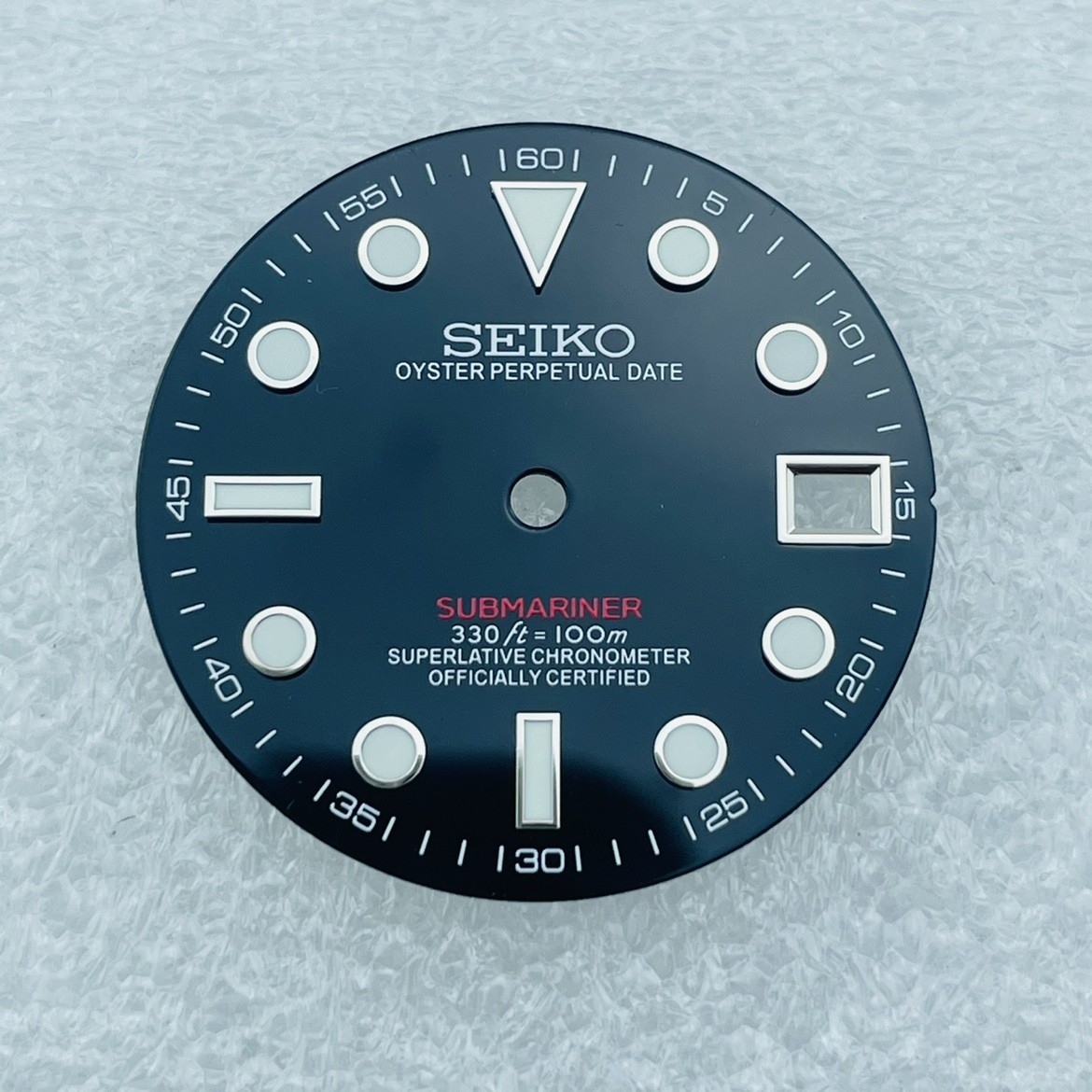 28.5mm Green Luminous Watch Dial Date Fit NH35 NH36 Movement