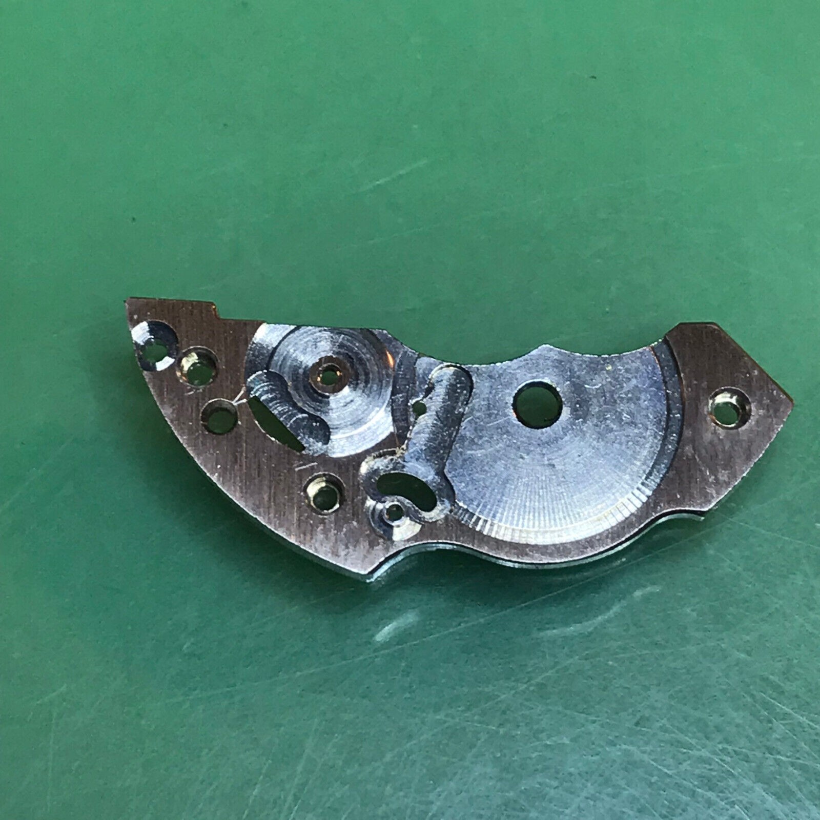 ST Standard Cal. 1686 Barrel Bridge Original Watch Parts V55