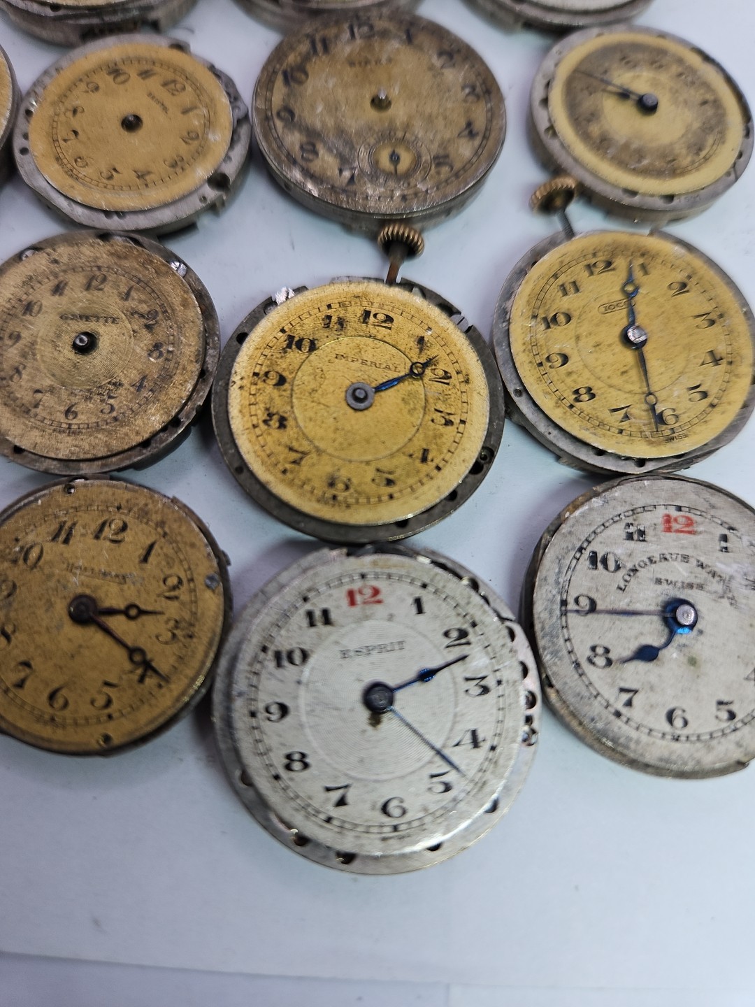 (16) Small Watch Movement Lot Parts/Repair/Crafts (M1)