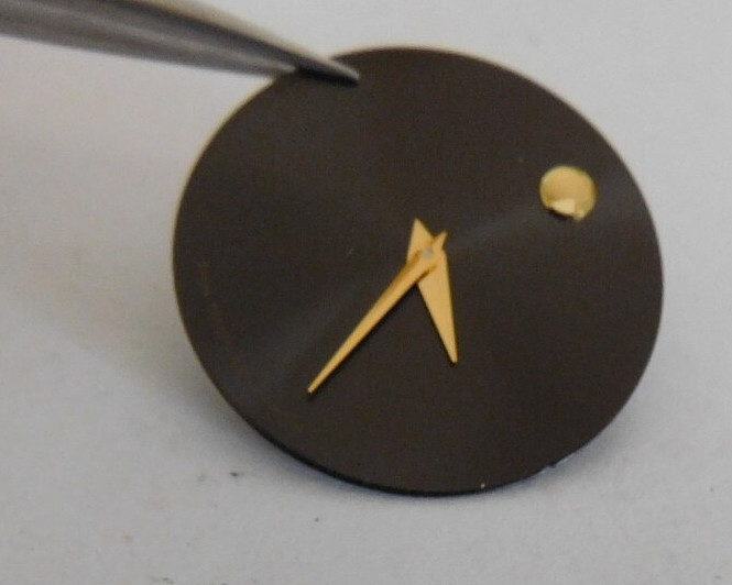 PULSAR VX 50 E MOVEMENT WITH MOVADO DIAL & HANDS RUNNING. USED