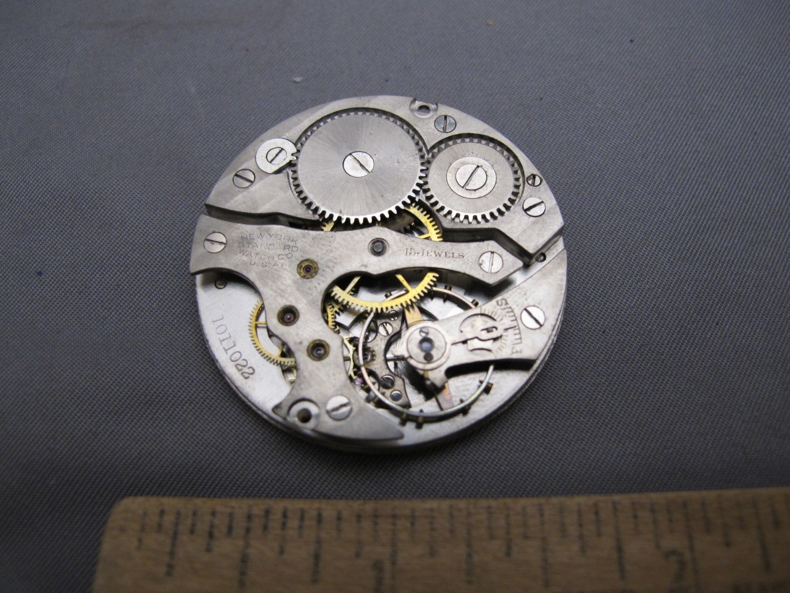 NEW YORK STANDARD 10S 15J Pocket Watch Movement-Grade 1553 Model K-Parts/Restore