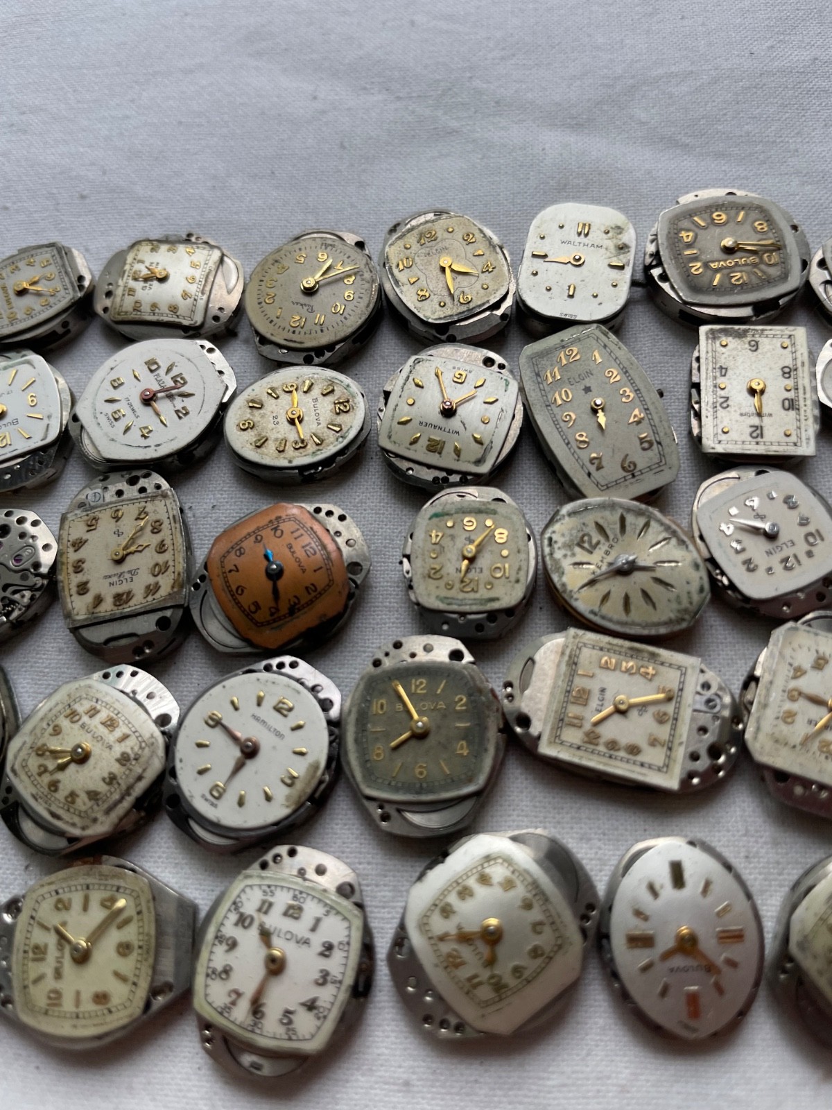 40 movement for USA ladies watches AS IS – Elgin Bulova Waltham Gruen etc.
