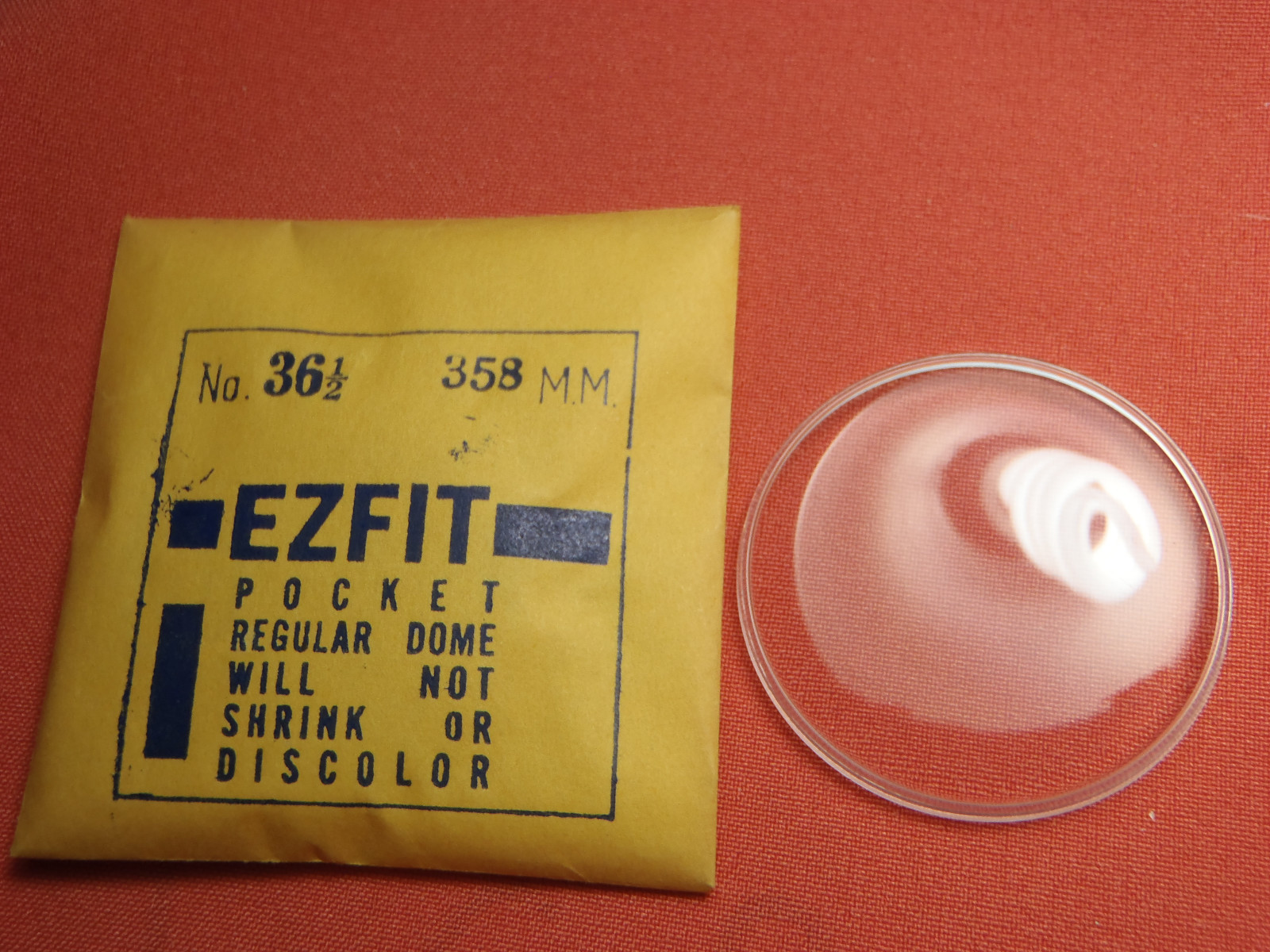 EZFIT REGULAR DOME ROUND PLASTIC WATCH CRYSTAL 35.8MM NOS