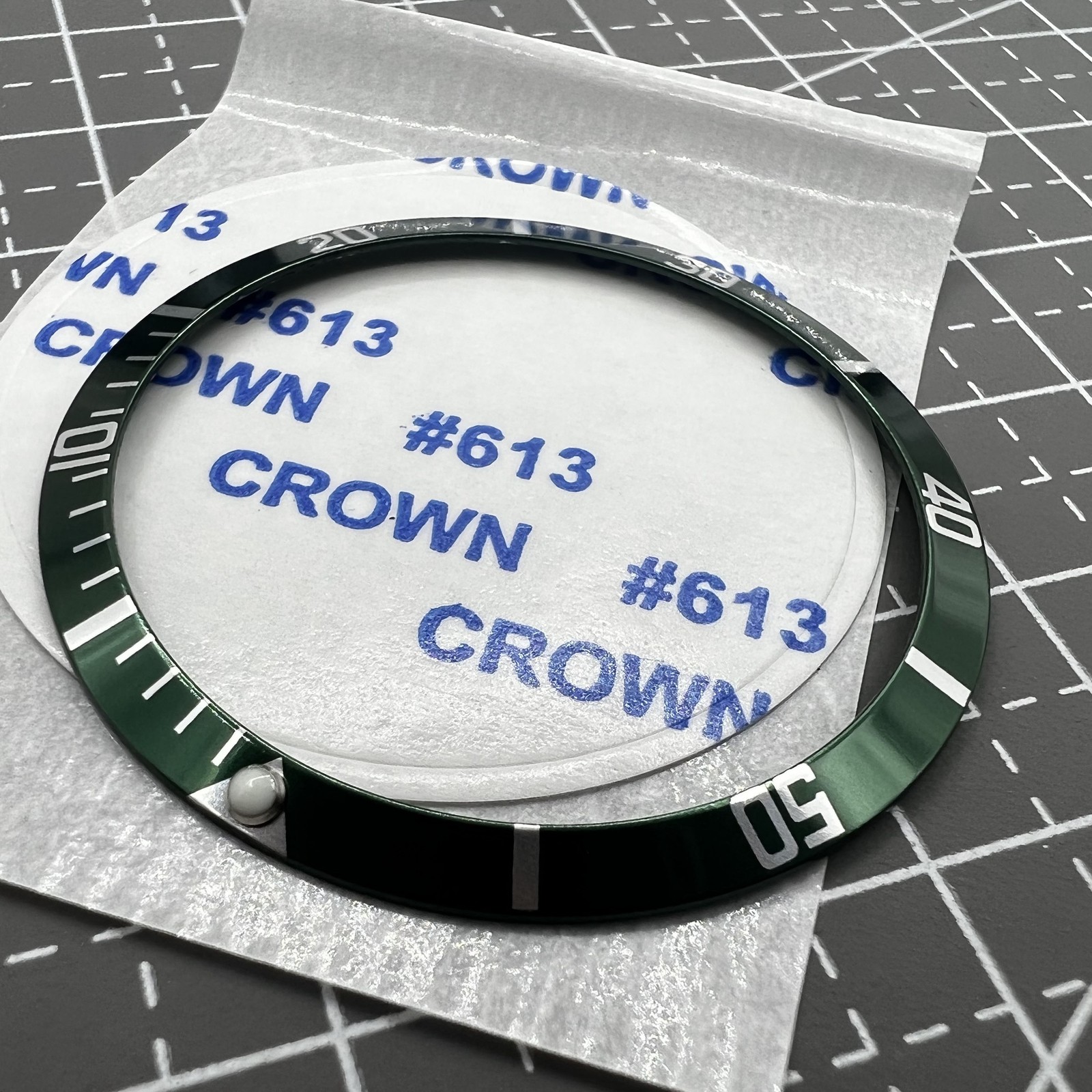 36.5*30.8mm Vintage Aluminum Alloy Slope Green Luminous Green Watch Bezel