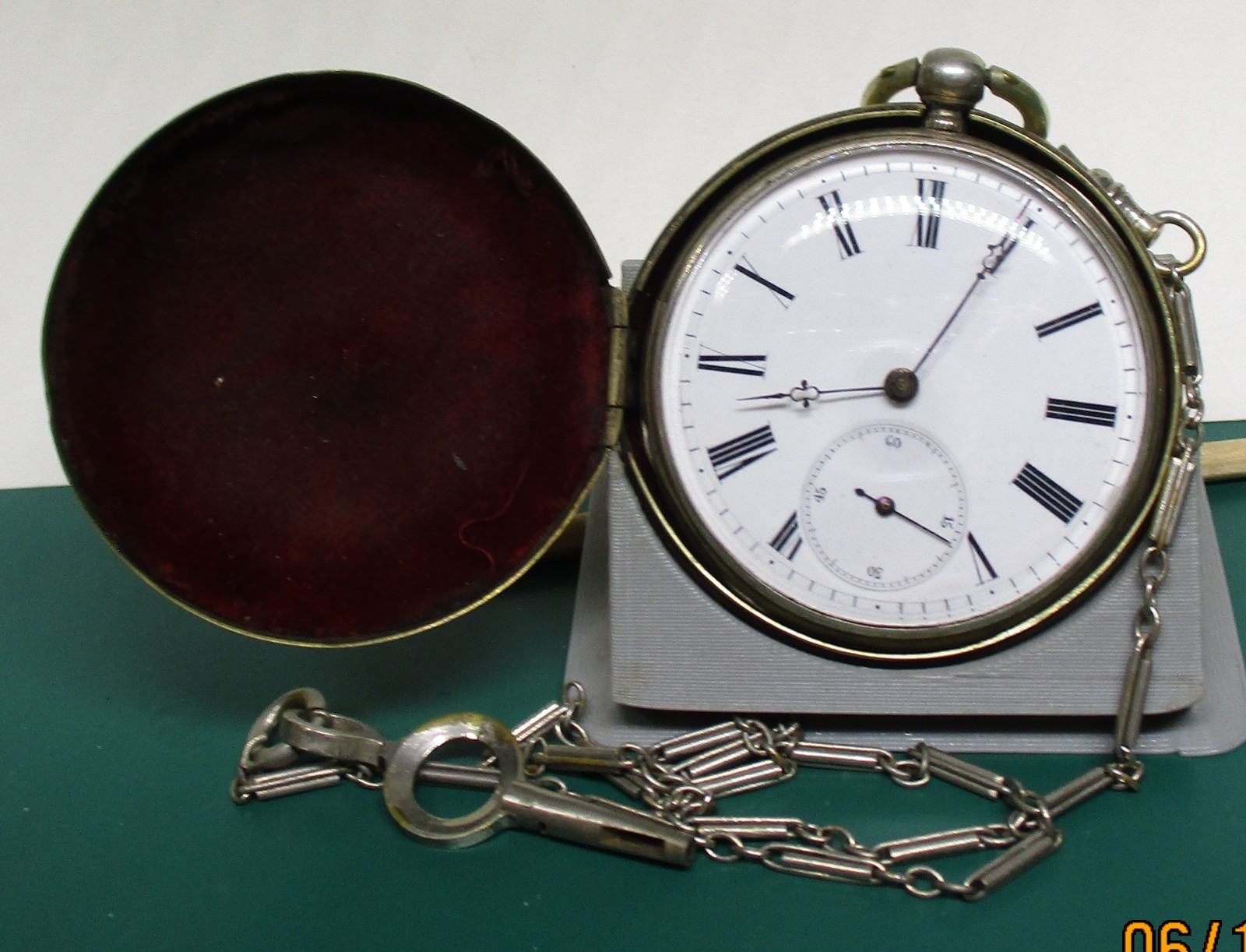VINTAGE UNKNOWN POCKET WATCH KEY WIND NOT RUNNING.