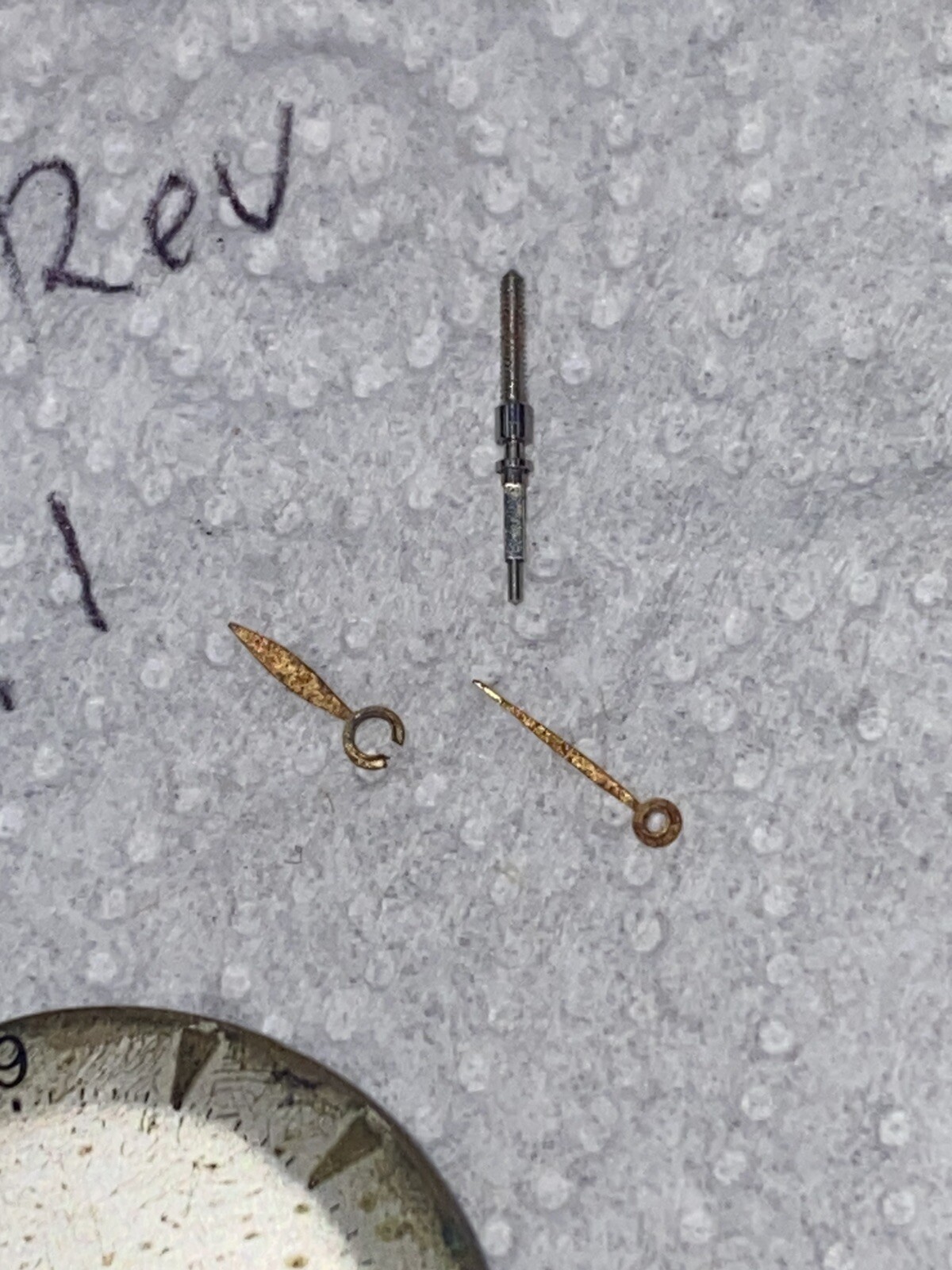 Vintage 17 jewel Wittnauer Revue 76/3G Gents watch movement (Parts Or repair)