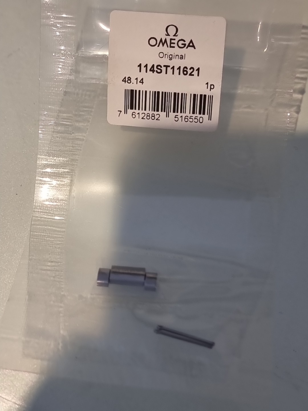 Omega LINK Stainless Steel and 2 pins 114ST11621. NEW ORIGINAL SEALED
